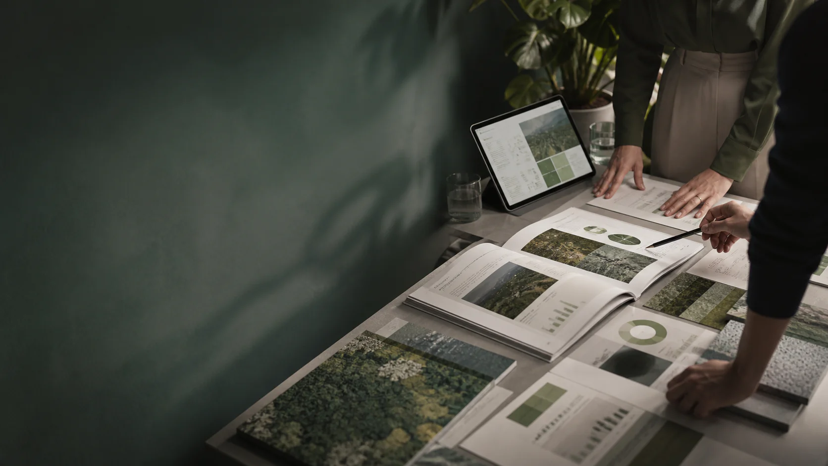 Sustainability and ESG report design for Dubai and the UAE